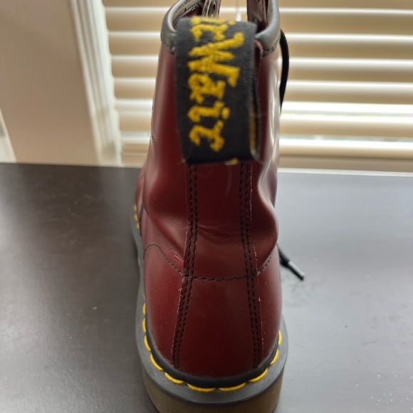 Dr. martins boots men’s US9 EU42